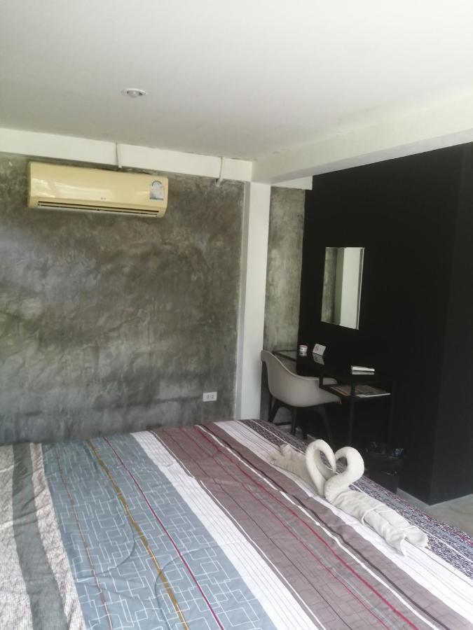 เลซี่ รีพับลิค Hotel เกาะช้าง ภายนอก รูปภาพ