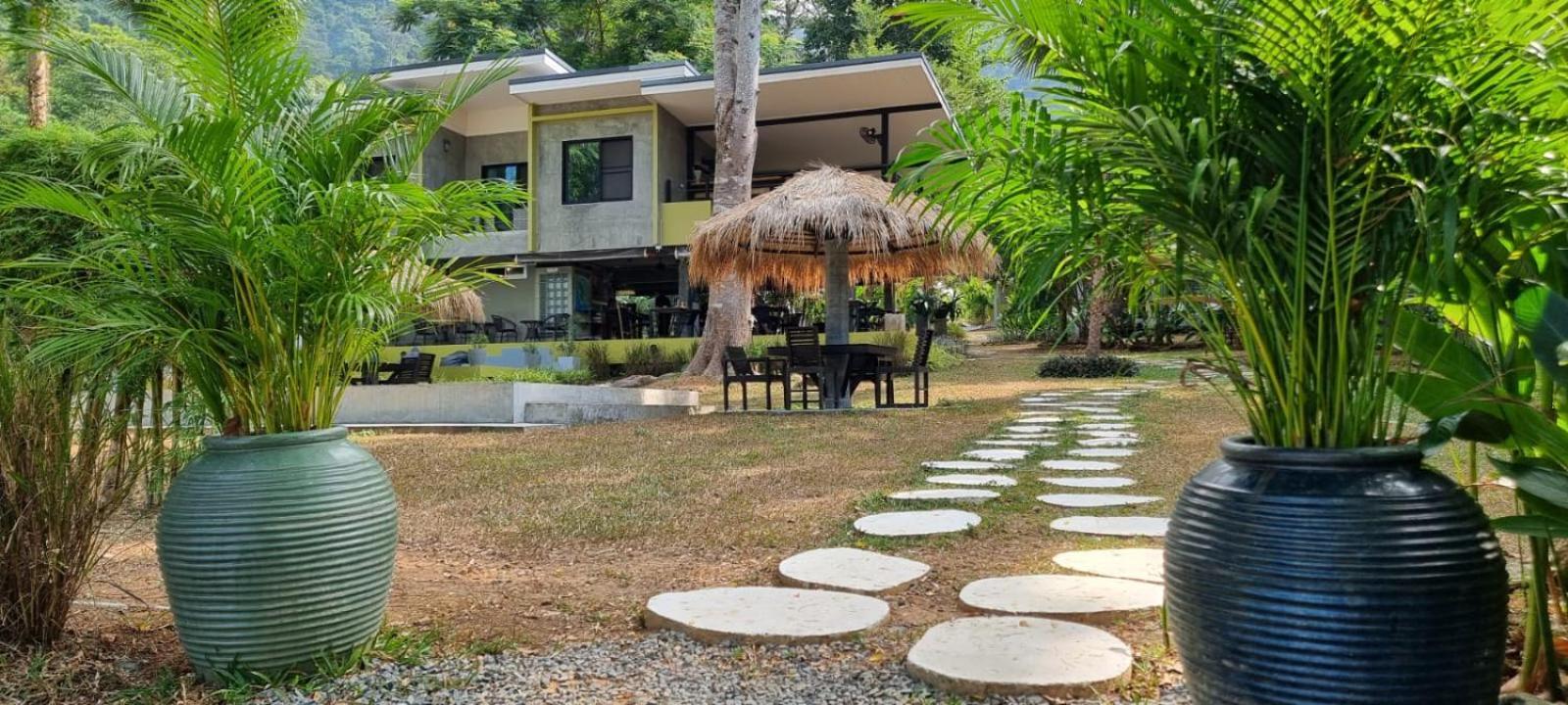 เลซี่ รีพับลิค Hotel เกาะช้าง ภายนอก รูปภาพ